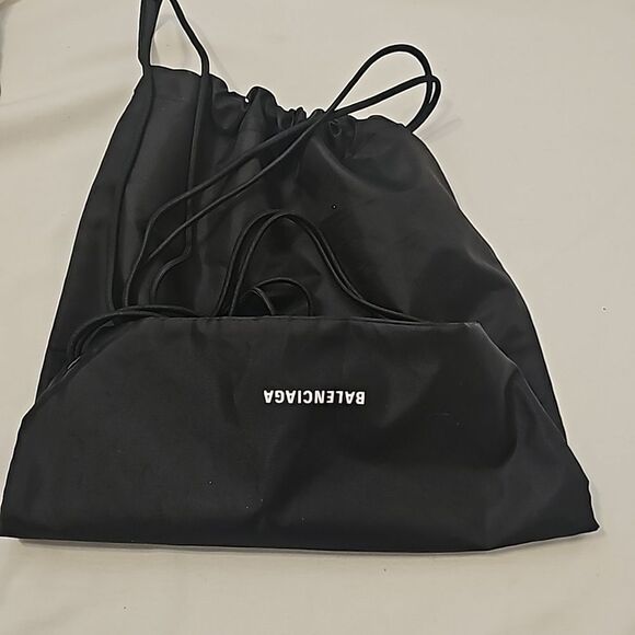 Balenciaga Black Nylon Dust Bag - Picture 8 of 8